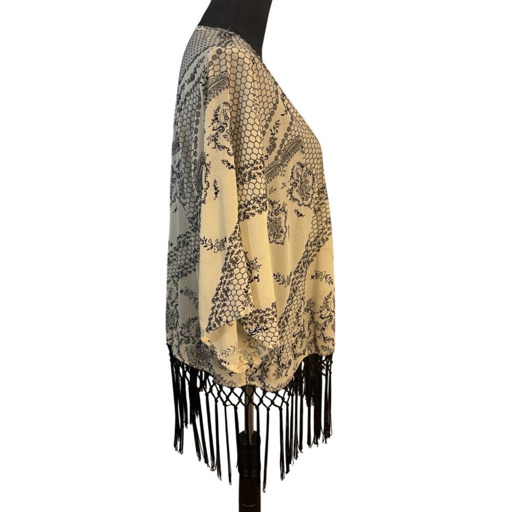 Boho Open Front Kimono With Black Fringe Trim & Floral Print Ivory & Black Light - Picture 5 of 11
